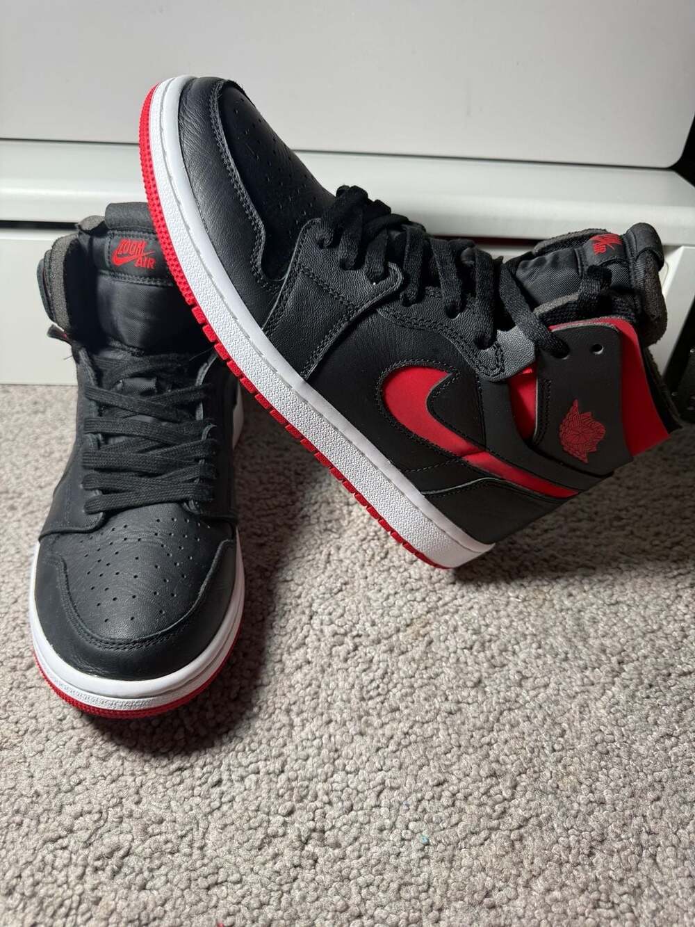 Jordan W Air Jordan 1 Zoom Air CMFT Size 8.5 Black University Red